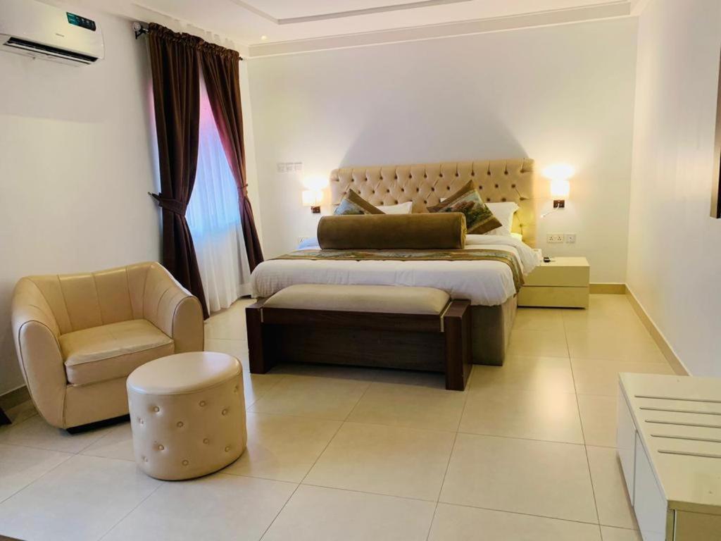 Swiss Pearl Continental Suite Wupa Exteriér fotografie